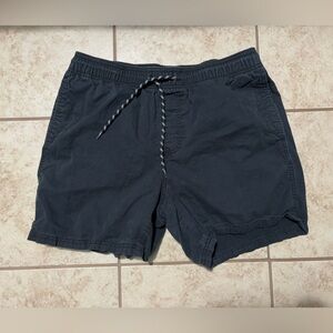 Men’s black shorts